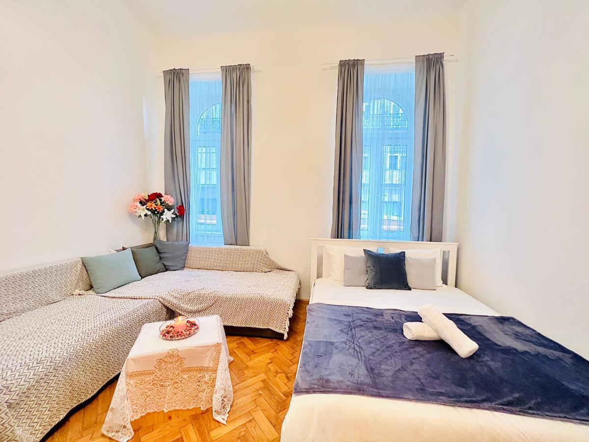 Kerepesi 3 - Opposite Keleti Station Apartman Budapest Kültér fotó